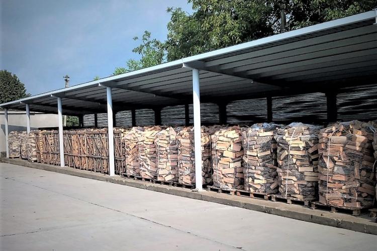 Romsilva majorează volumul de lemn pentru foc oferit populației 