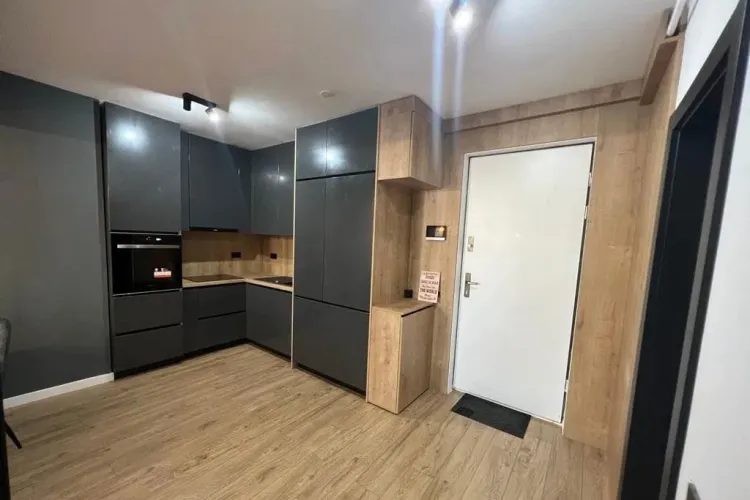 Apartament cu chirie enormă în ”blocul cu aripi” din Cluj-Napoca - FOTO