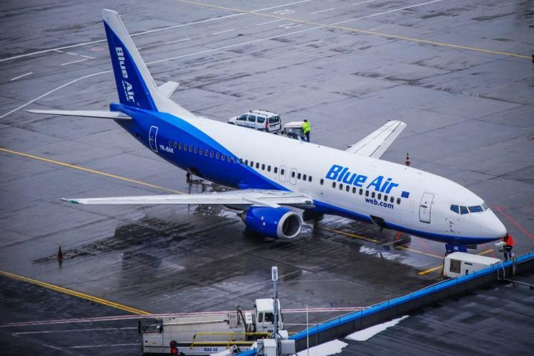 Blue Air va rambursa banii pasagerilor afectați de anularea zborurilor doar dacă compania va fi cumpărată 