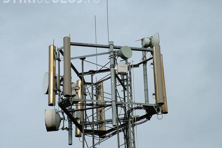Europa riscă să intre într-un blackout al reţelelor mobile. Cum se pregătesc operatorii pentru eventualele pene de curent 