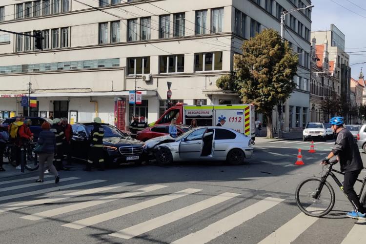 Accident cu patru mașini lângă Teatrul Național Cluj 