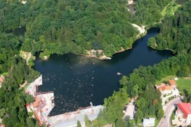 Lacul Ursu Sovata e unic în Europa. Transilvania are locuri minunate - FOTO