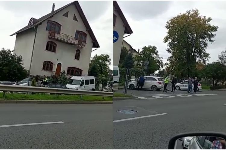 Accident pe Calea Turzii! Șoferul a virat stânga și a fost lovit în plin - VIDEO și FOTO