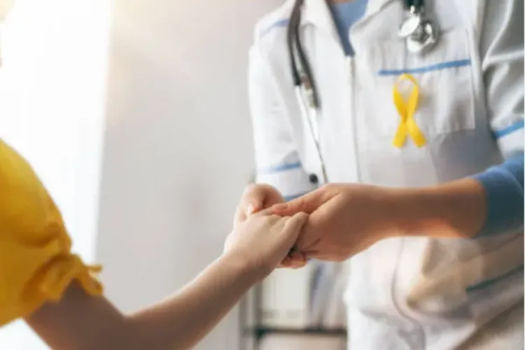 Proiect de lege: Toţi bolnavii de cancer, dar și cei care au făcut transplant de organe, vor primi certificat de handicap