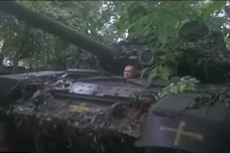 VIDEO - Captura uriașă a unui colonel ucrainean: Cel mai mare și modern tanc rusesc. „Mamă, cum porneşte!”
