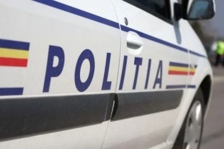 Tânăr lovit intenţionat cu maşina pe o stradă! Gestul criminal pentru care şoferul de 46 de ani este cercetat