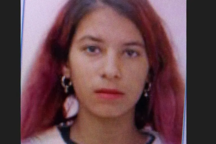 Adolescentă de 15 ani, din localitatea Cămărașu, județul Cluj, căutată de familie. Ați văzut-o? 