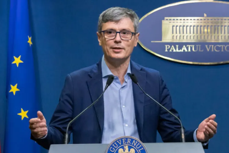 Ministrul Energiei a spus câte grade face în casă și cât de gros stă îmbrăcat