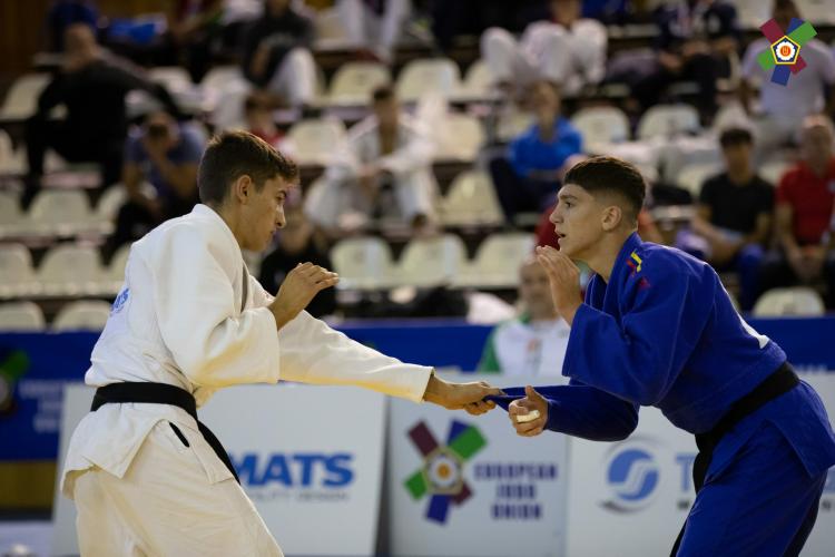 Trei medalii de aur și una de argint, câștigate de România în prima zi a Cupei Europene de judo pentru juniori, la Cluj-Napoca