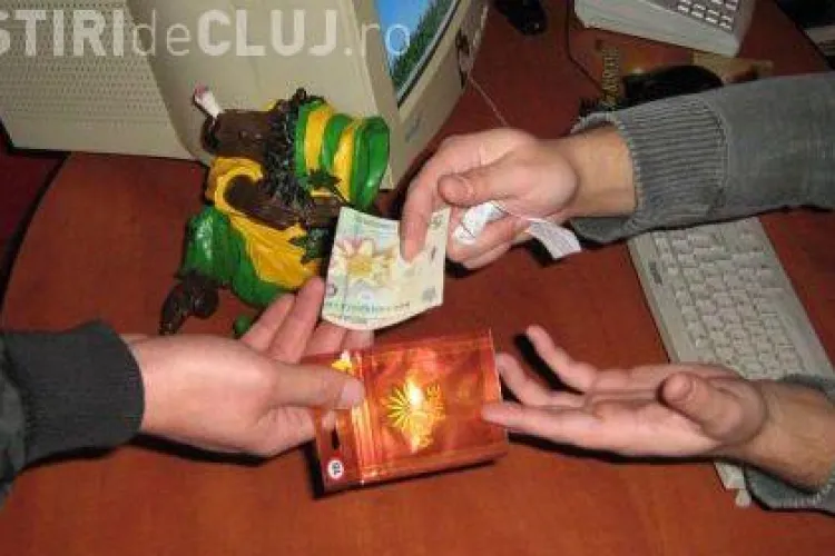 Trei tineri clujeni care au fumat plante etnobotanice au ajuns la Urgenta