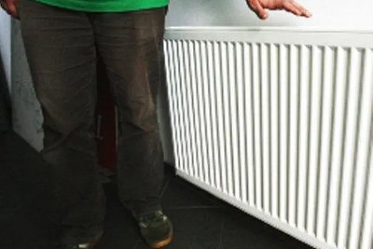 Clujenii, "usurati" cu sute de lei la factura de incalzire. In top este o familie care are de platit 700 de lei