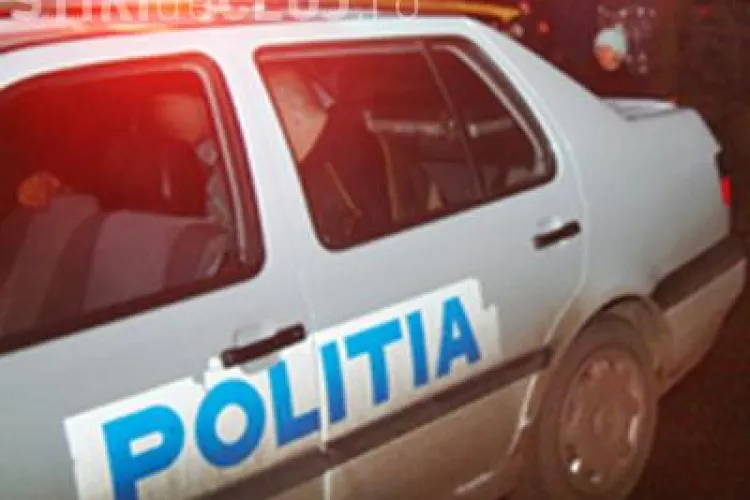 Bataie la Janis Stuf. Doi tineri si-au carat pumni si si-au dat cu sticle in cap langa bar