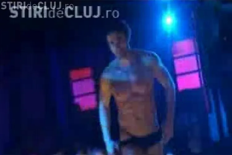 Show incendiar pe dezbracate, pentru femei, diseara in clubul Bamboo din Cluj- VIDEO
