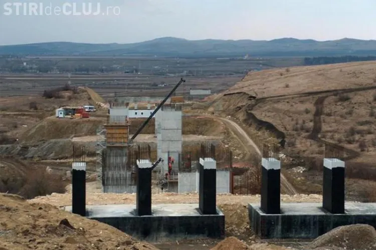 Bechtel preseaza mana Guvernului. Compania concediaza  1.915 angajati