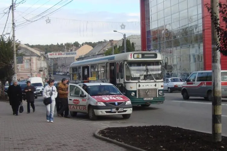 "Ilegalitatile" de la licitatia pentru desemnarea transporatorului public din Turda au ajuns pe masa judecatorilor