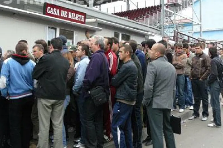 De joi puteti cumpara bilete la meciul de sambata CFR Cluj- Gloria Bistrita