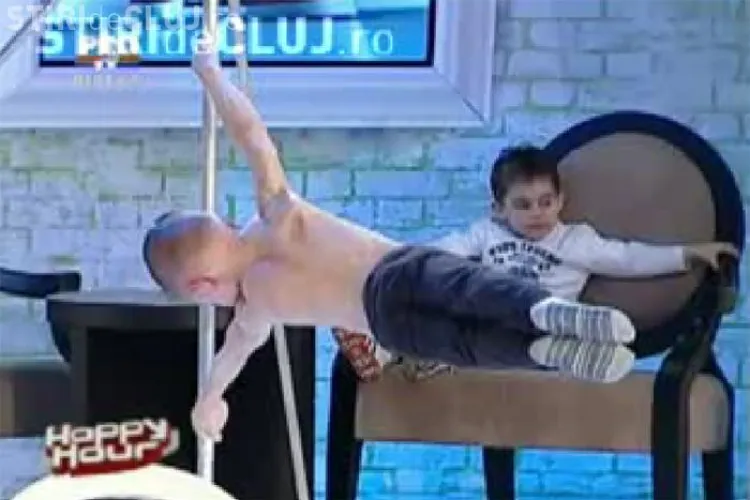 VIDEO - Giuliano Stroe, copilul culturist, a doborat inca un record mondial