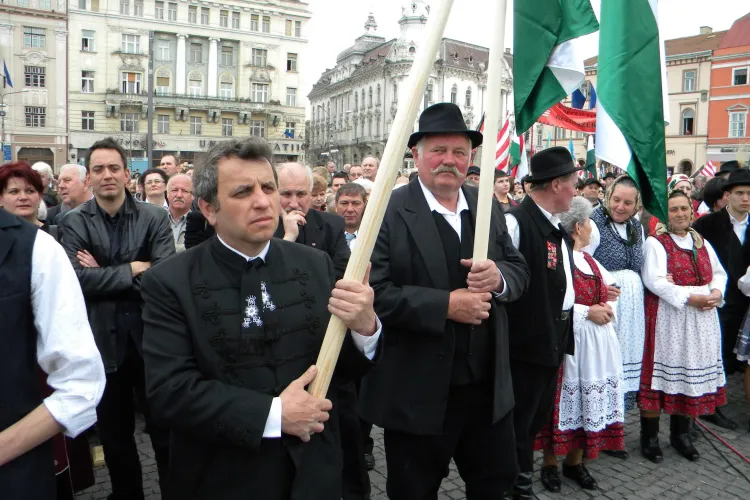 Inaugurarea statuii lui Matei Corvin in imagini! Galerie FOTO