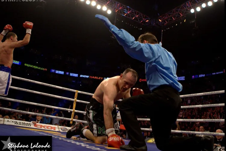 Lucian Bute l-a pus pe Magee de doua ori la podea in repriza a saptea - VIDEO 