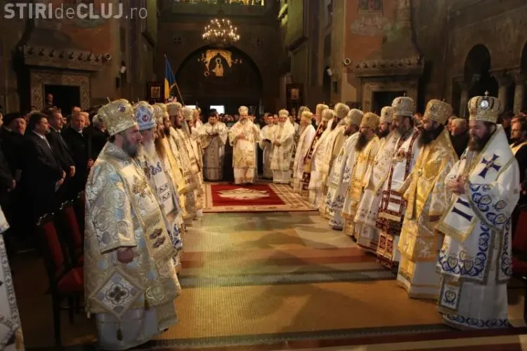 Ceremonia de intronizare a Mitropolitului Andrei Andreicut incepe la ora 12.00!