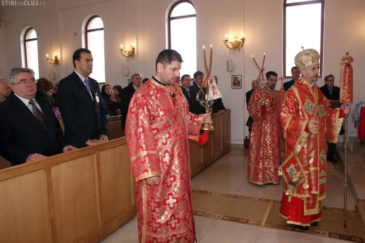 PS Florentin Crihalmeanu, la hramul Bisericii din Someseni: Trebuie sa fim solidari cu populatia Libiei si a Japoniei!