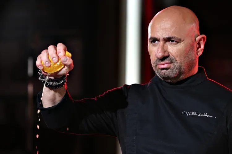 Salariul cunoscutului bucătar Cătălin Scărlătescu i-a lăsat mască pe toți