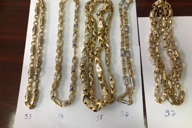 ANAF vinde aur și pietre prețioase în valoare de milioane de lei