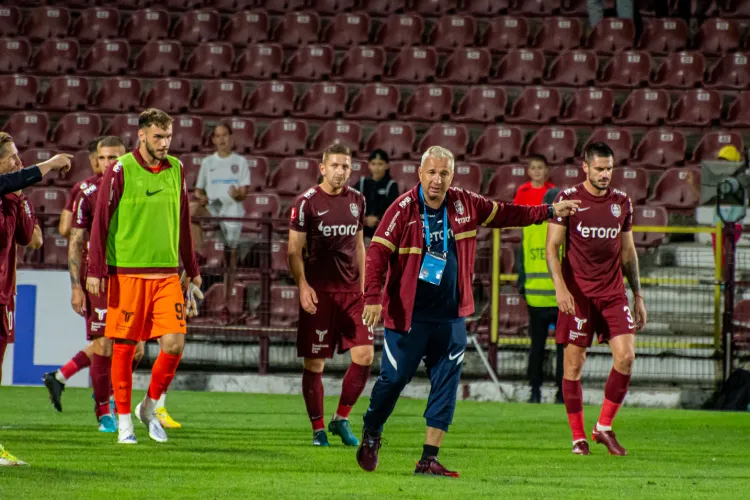 Un oficial a vrut să scoată CFR Cluj de pe teren la meciul cu Rapid, din cauza furtului la arbitraj 