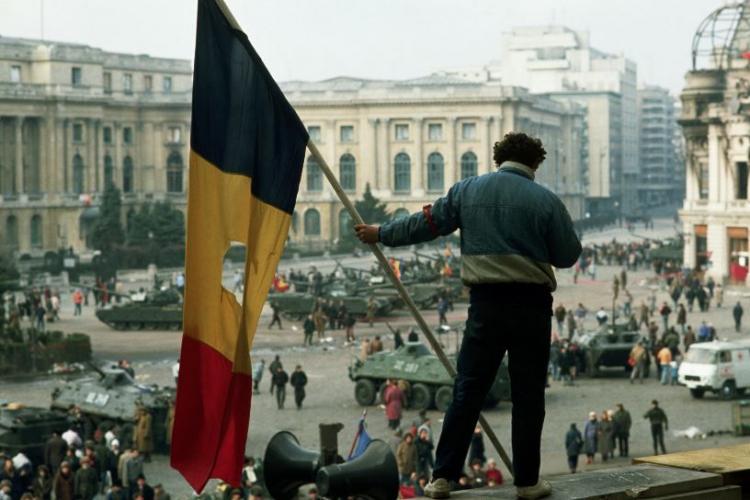 O nouă materie în programa școlară: ”Istoria Revoluţiei din 1989 şi a schimbării de regim din România”