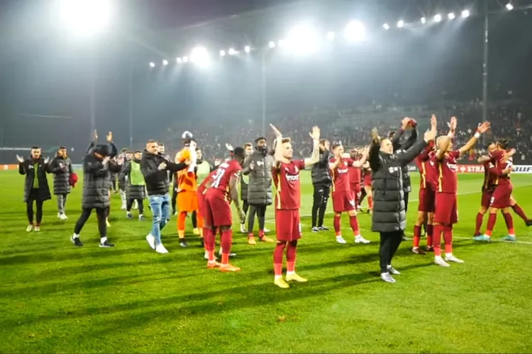 Primă uriașă pentru jucătorii CFR Cluj, după calificarea în play-off Conference League. Salariile sunt la zi la Campioană