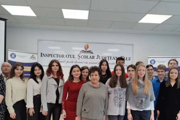 Elevii de 10 ai Clujului, premiați de Ministerul Educației