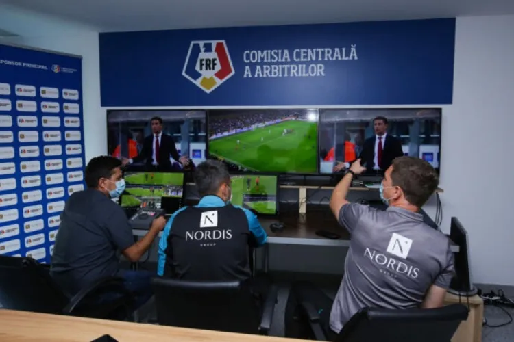 Fotbalul românesc, îngenuncheat în camera VAR? Din cinci erori grave comise de VAR, două sunt împotriva lui „U”