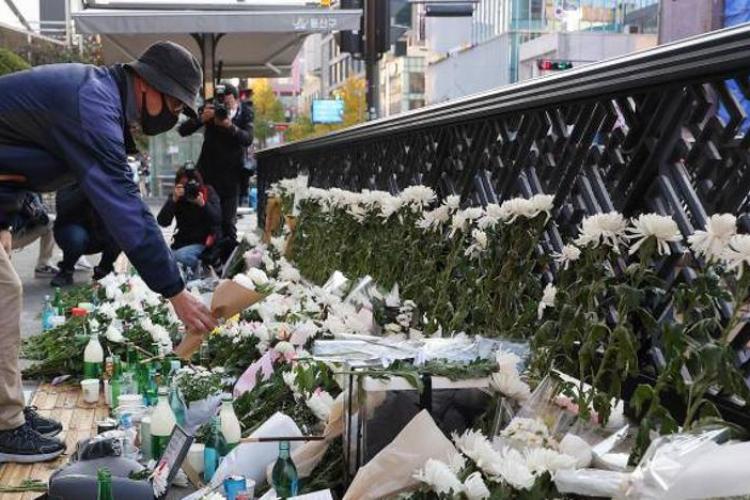 Cele 154 de victime din Seul, și-au pierdut viața pentru că autoritățile nu au luat în calcul un detaliu previzibil 
