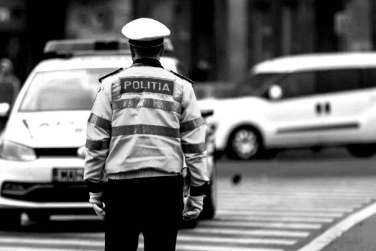 Cluj: Polițistul decorat, care este acuzat de agresiunea unei femei care dormea, rămâne în arest