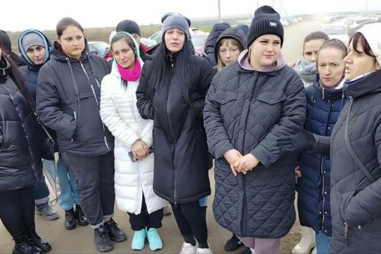Soțiile soldaților ruși s-au dus la granița cu Ucraina și cer să-și ia bărbații înapoi acasă: „Sunt gata să-i sfâșii pe toți!”