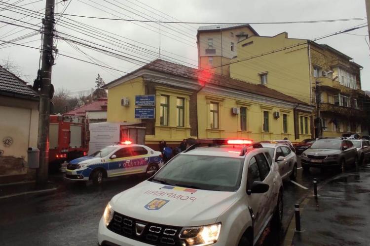 FOTO/VIDEO. INCENDIU la Spitalul Clinic de Urgență pentru Copii din Cluj-Napoca! A fost activat PLANUL ROȘU de intervenție