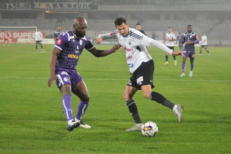 U Cluj – FC Argeș 1-1. Antrenorii celor două formații, la un pas să se ia la bătaie/Gafă impardonabilă a portarului Gorcea