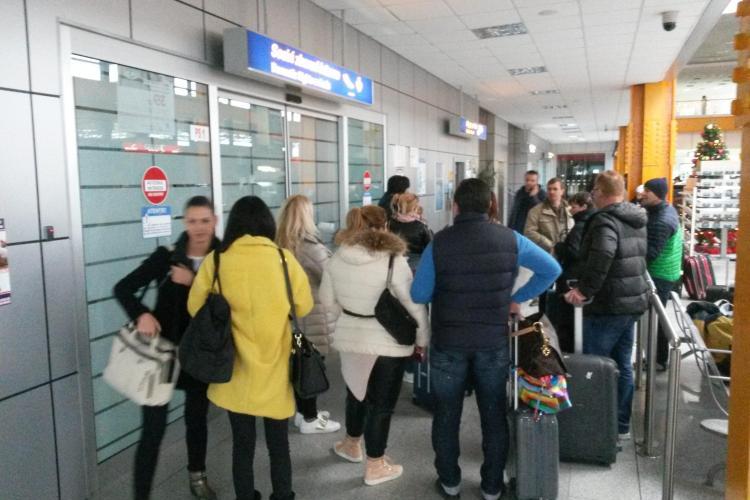 Așa ceva!!! Bagajele călătorilor Wizz Air de la Cluj la Liverpool, returnate pentru că au fost găsite urme de sânge