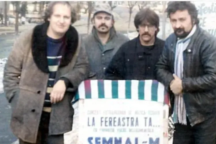 Fotografie superbă cu trupa Semnal M, din 1977, anul lansării, readusă în actualitate cu ajutorul tehnologiei - FOTO