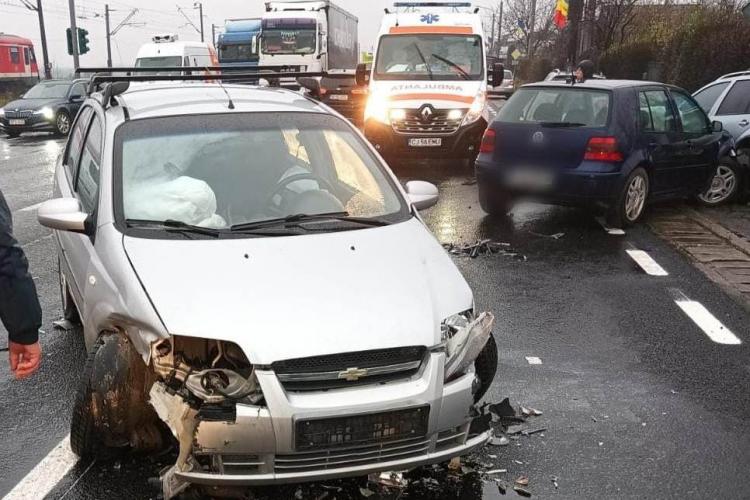FOTO. Accident cu patru mașini în Jucu! Traficul a fost afectat