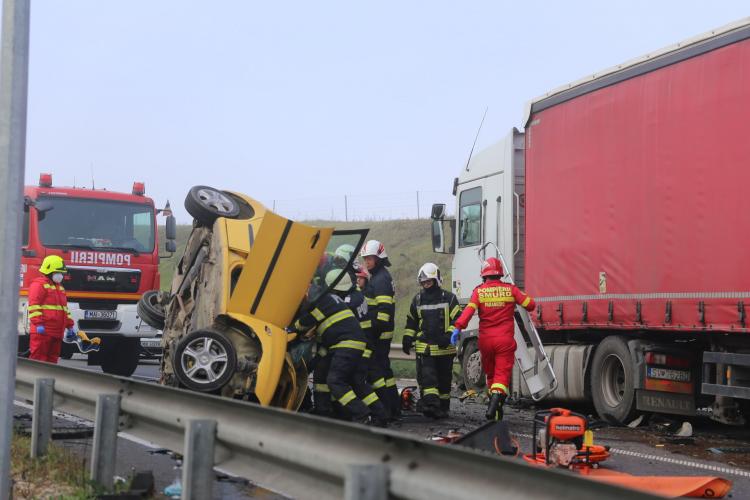 Dublă tragedie! A murit șoferul mașinii implicate în accidentul de pe Autostrada Transilvania