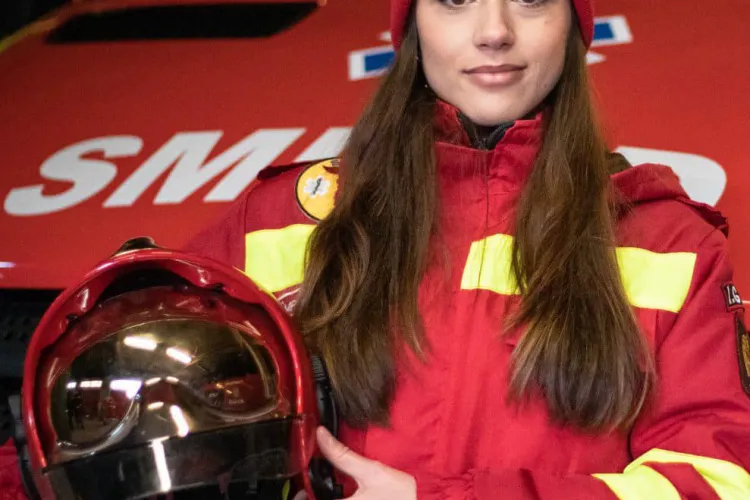 Povestea unei studente UMF Cluj, care își dedică timpul liber voluntariatului SMURD - FOTO