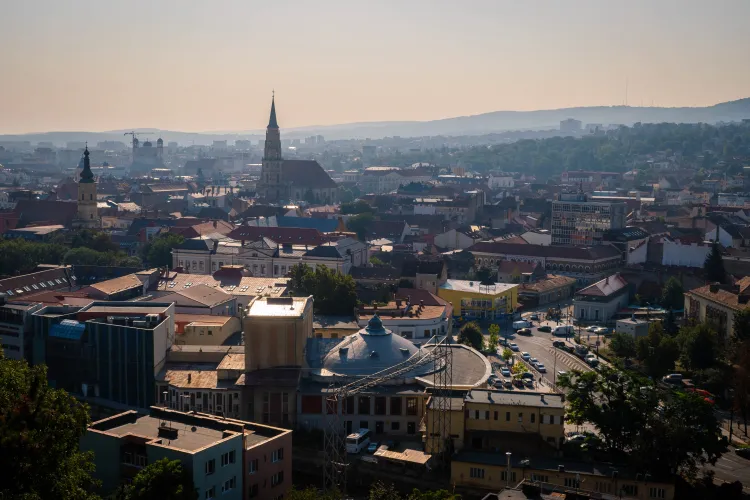 Cluj, în topul județelor cu cele mai multe firme închise în primele zece luni din 2022. Numărul firmelor radiate la nivel naţional a crescut