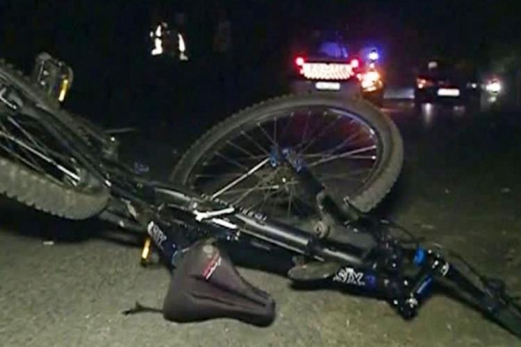 Biciclist lovit de o mașină în apropiere de Iulius Mall Cluj, în timp ce traversa strada  