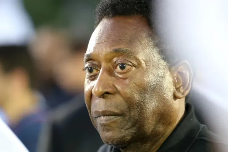 A murit Pele! Fotbalul mondial e în doliu