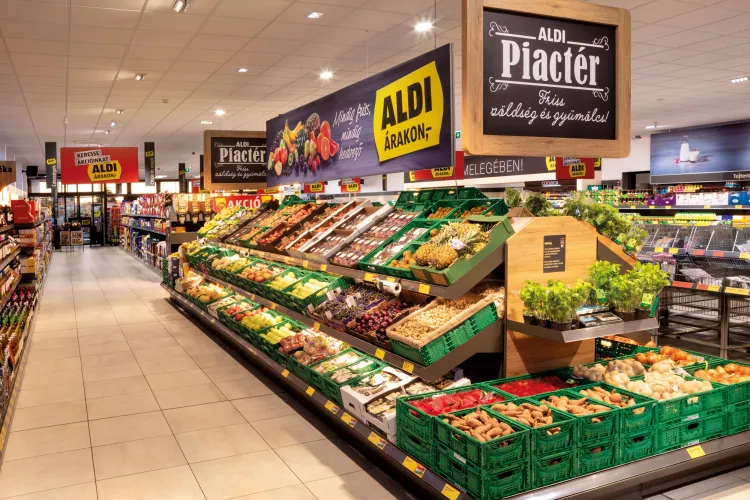 Ungaria e în criză! De Crăciun sunt raționalizate alimentele de bază