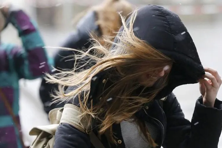 FOTO - Avertizare de Cod Galben de vânt puternic în județul Cluj. La munte va viscoli puternic 