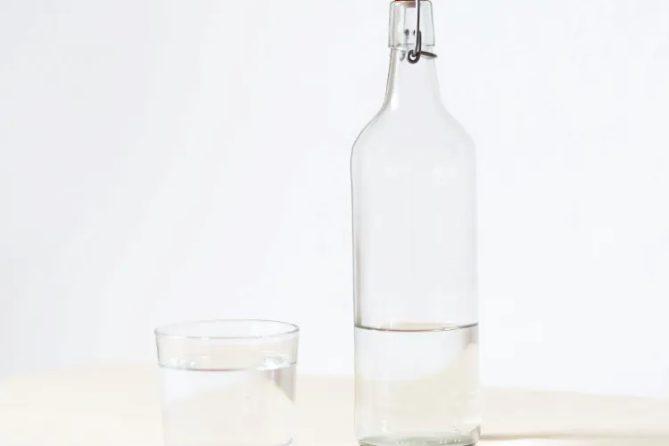 Un studiu făcut de Institutul Național de Sănătate din SUA arată pericolul la care ne expunem dacă nu bem suficientă apă 