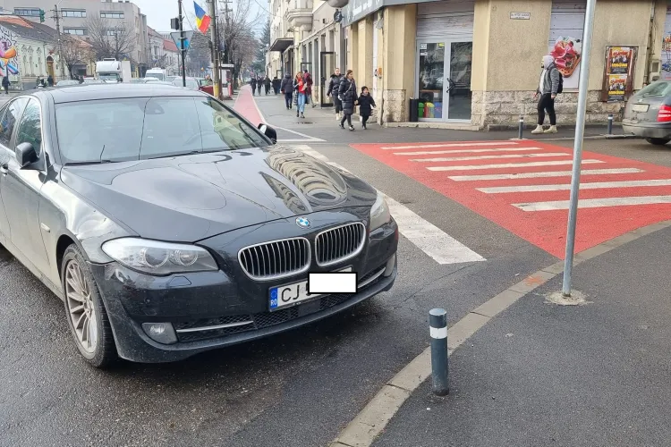Ai parcat ca un BOU pe Dorobanților, fix în intersecție, pentru că acolo ”a vrut mușchiul tău” - FOTO