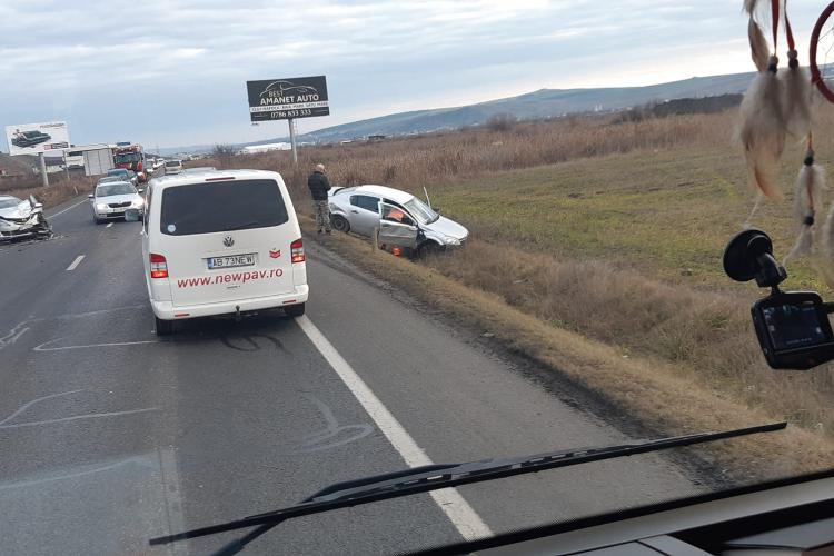 Accident în lanț în Apahida, în zona OMV, produs de un șofer din Bistrița Năsăud - FOTO